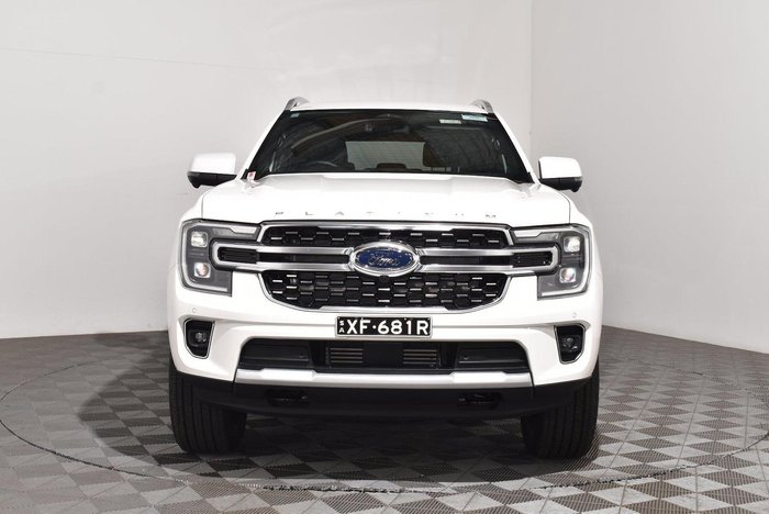 2025 Ford Everest Platinum