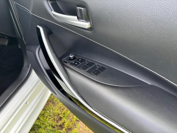 2020 Toyota Corolla ZR Hybrid