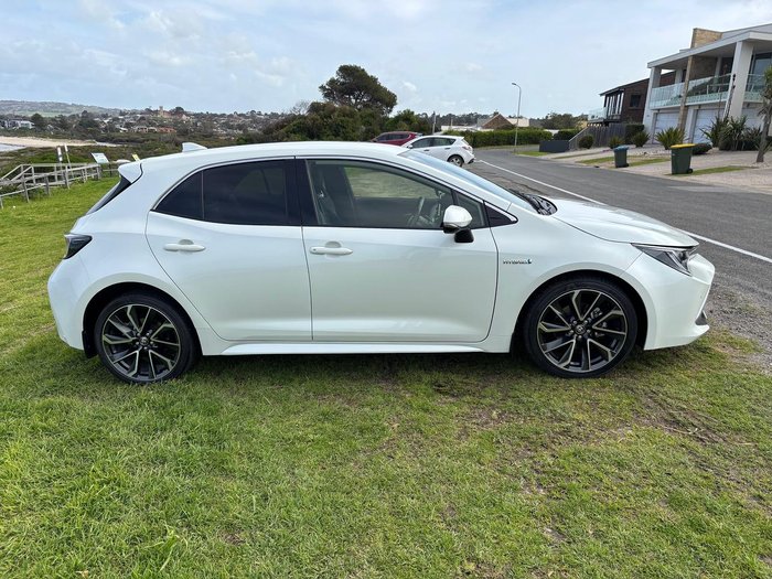 2020 Toyota Corolla ZR Hybrid
