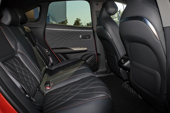 2024 Deepal S07 MY24 Sunset Orange