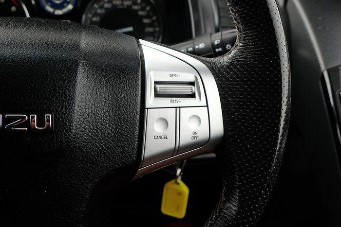 2017 Isuzu MU-X LS-U