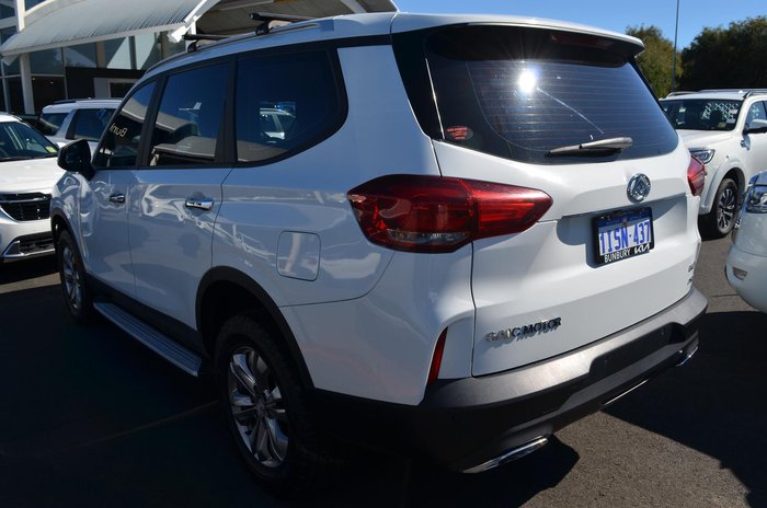 2021 LDV D90 Executive