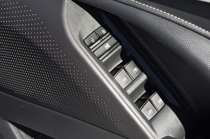 2021 LDV D90 Executive