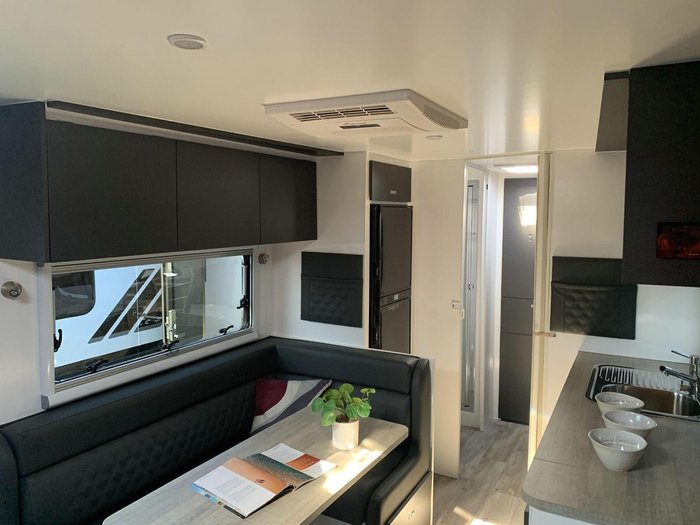 2025 Essential Caravans Ranger F1-5 20'6