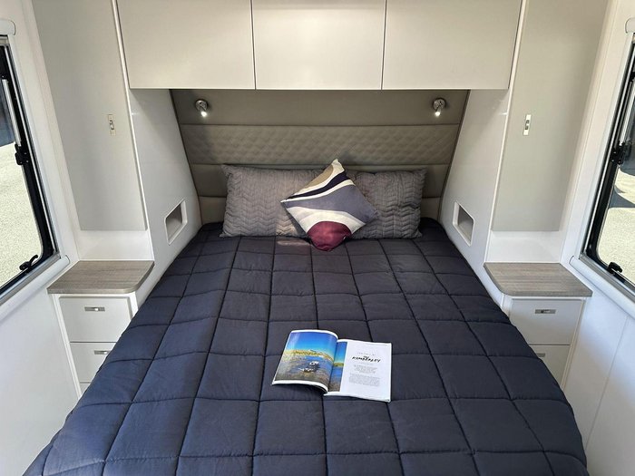 2025 Essential Caravans Ranger F1-5 20'6 2 Bunk