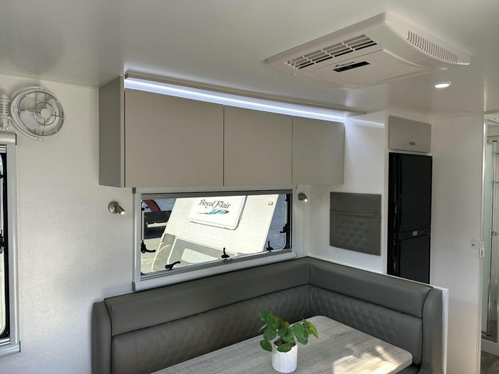 2025 Essential Caravans Ranger F1-5 20'6 2 Bunk