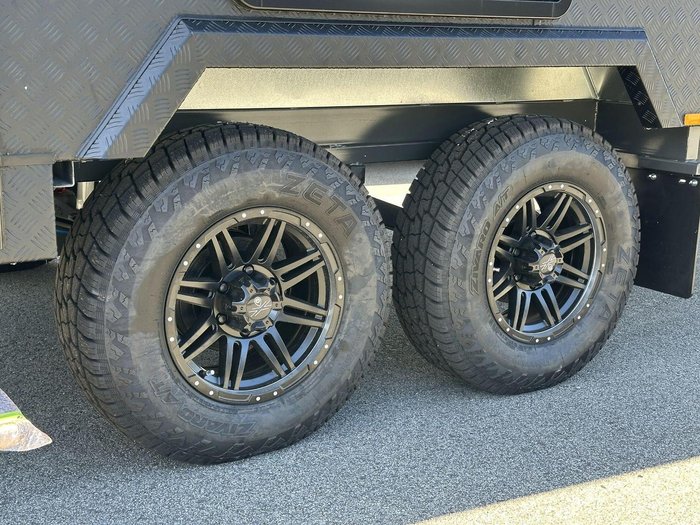 2025 Essential Caravans Ranger F1-5 20'6 2 Bunk