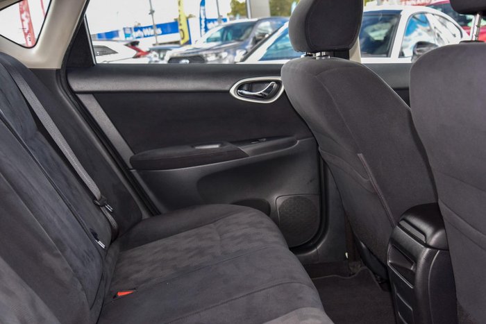 2015 Nissan Pulsar ST B17 Series 2 Cayenne Red