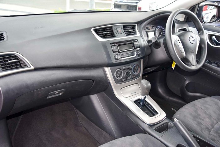 2015 Nissan Pulsar ST B17 Series 2 Cayenne Red