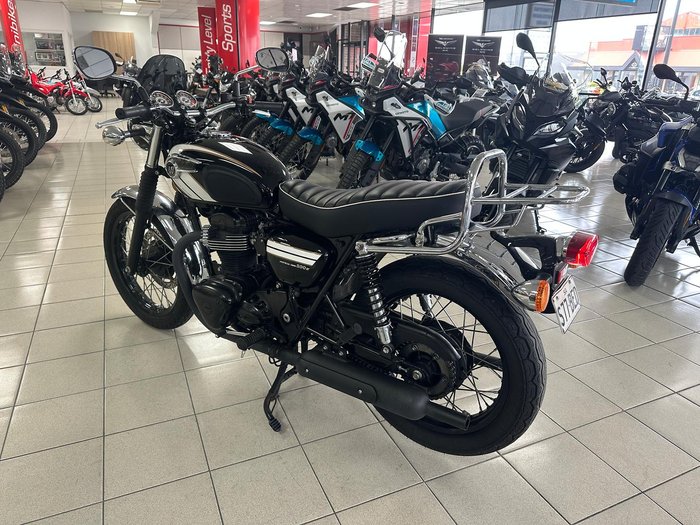 2018 Kawasaki W800 SE W Series Black
