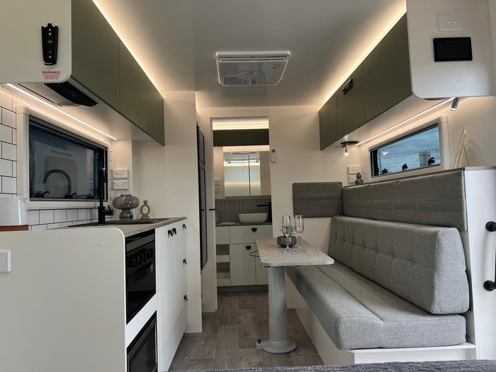 2025 Traveller Cruise 17'