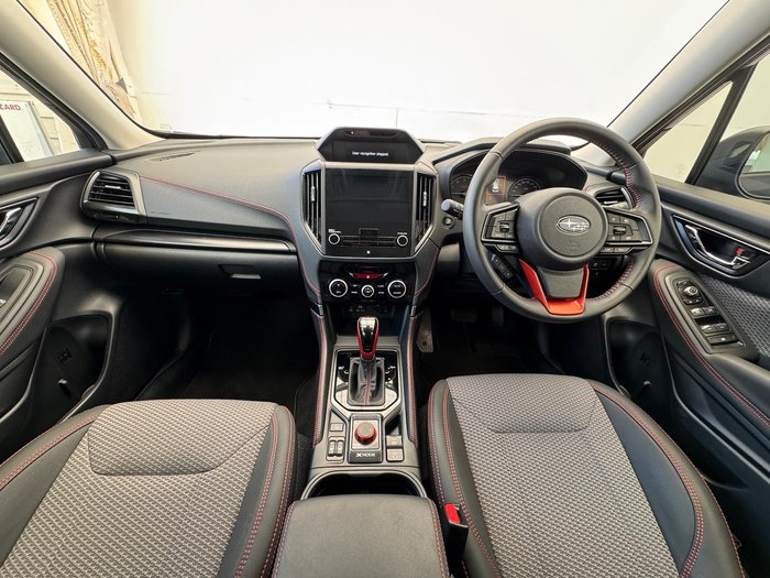 2024 Subaru Forester 2.5i Sport