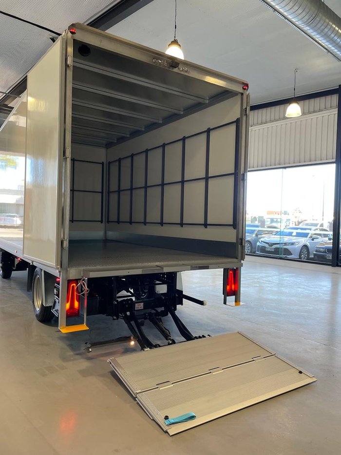 2026 Fuso Canter 515 White