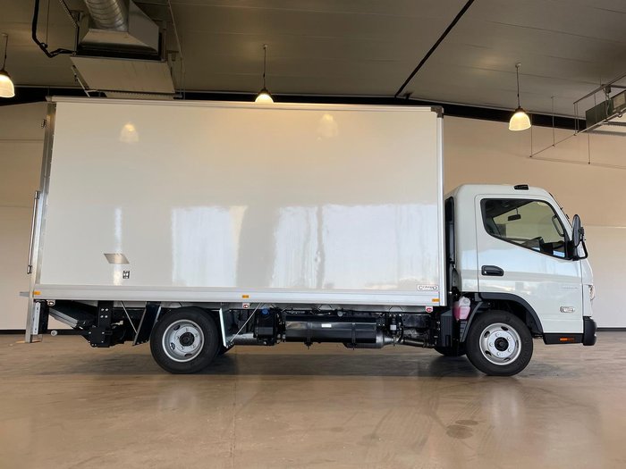 2026 Fuso Canter 515 White