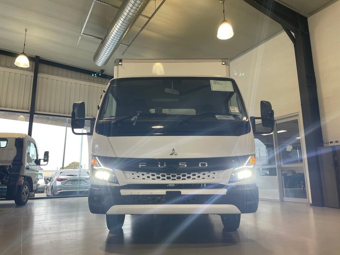 2025 Fuso 515 Canter 515 White