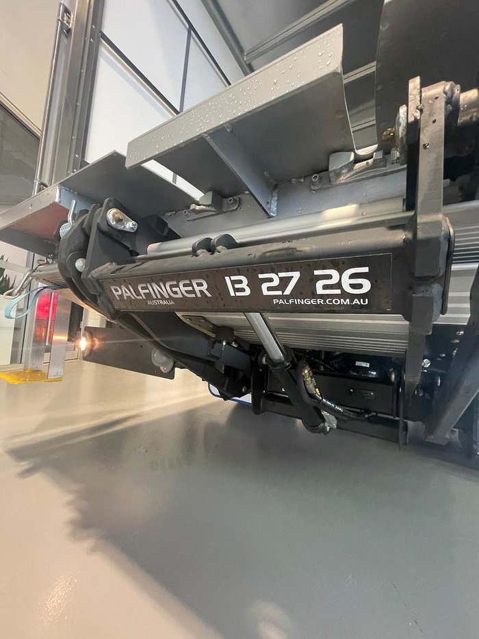 2025 Fuso 515 Canter 515 White