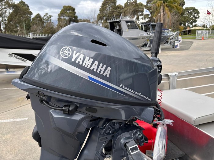 2024 QUINTREX 400 Dart