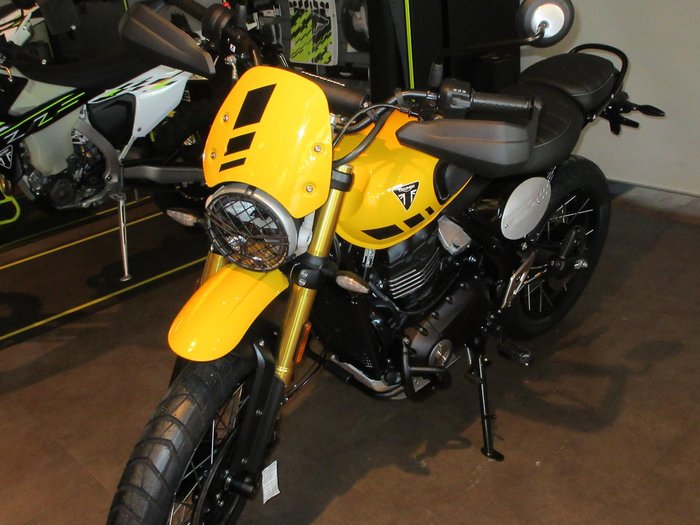 2025 Triumph Scrambler 400 XC Scrambler Yellow