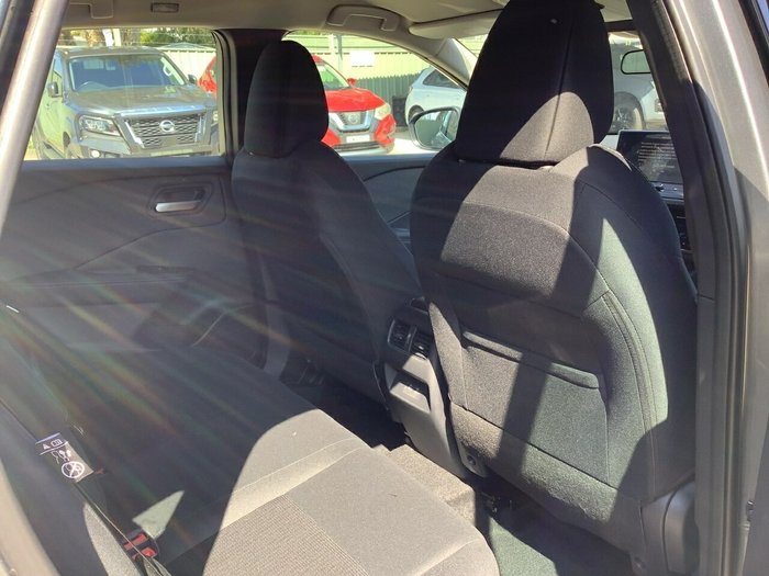 2025 Nissan Qashqai ST-L