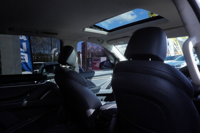 2023 LDV D90 Executive