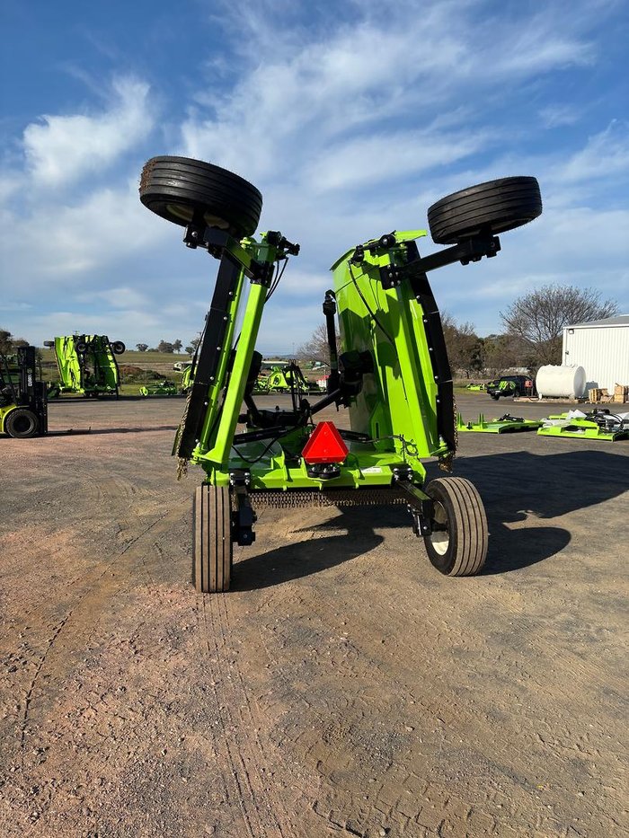 2025 Schulte FX-320
