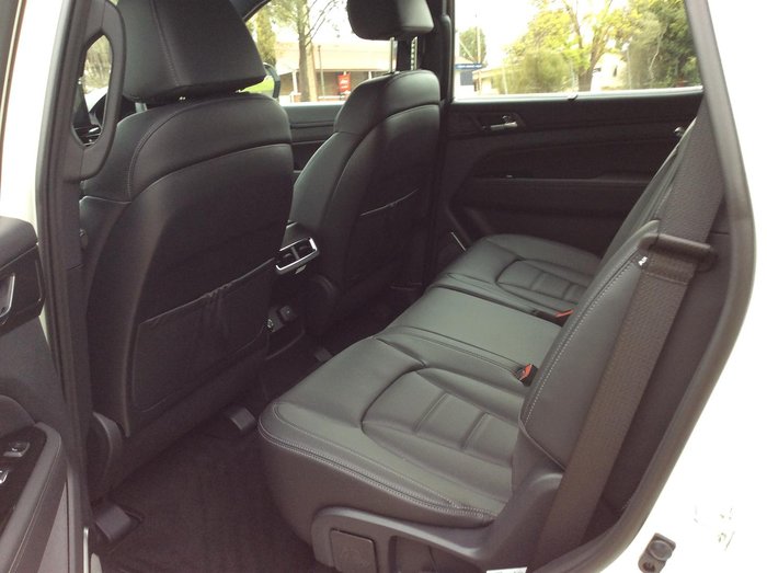 2025 KGM Rexton Advance