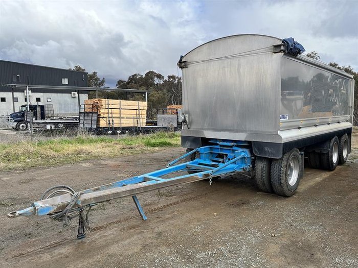 2015 Mack Granite Tipper With Borcat Trailer