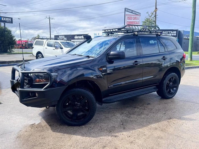 2016 Ford Everest Ambiente UA 4X4 Dual Range Black Mica