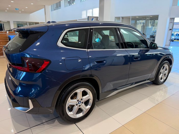 2023 BMW iX1 eDrive20 xLine