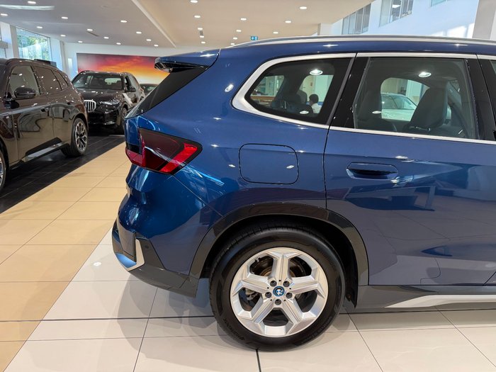 2023 BMW iX1 eDrive20 xLine