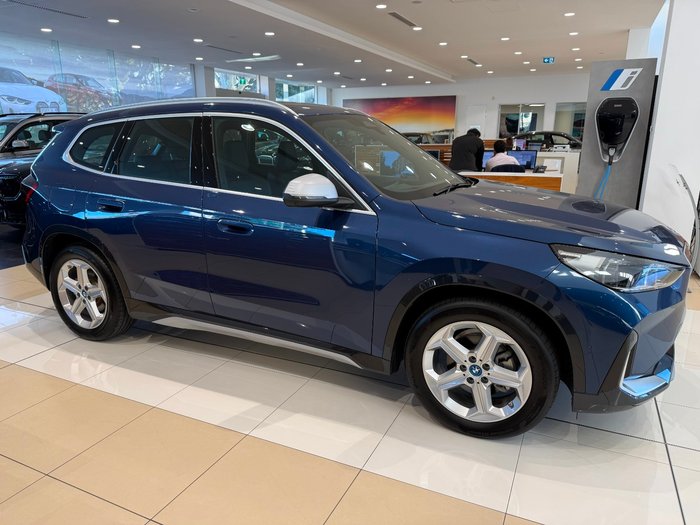 2023 BMW iX1 eDrive20 xLine