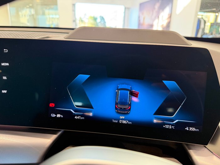 2023 BMW iX1 eDrive20 xLine