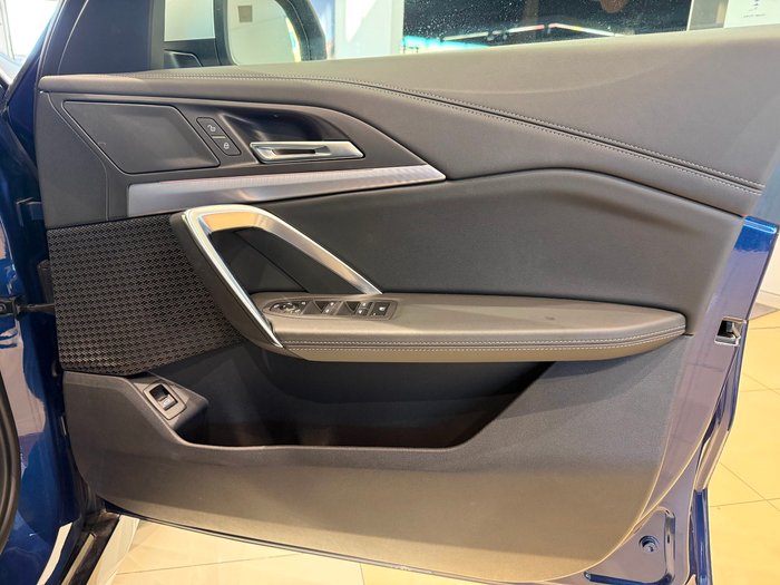 2023 BMW iX1 eDrive20 xLine