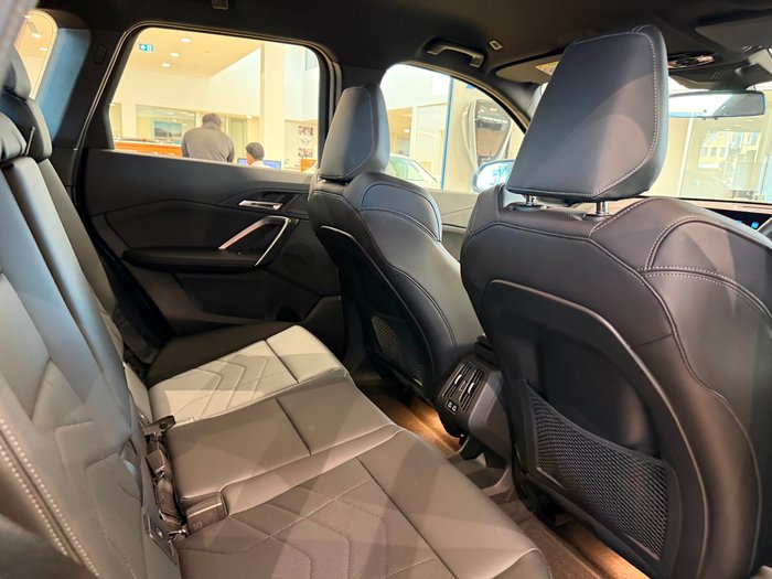 2023 BMW iX1 eDrive20 xLine