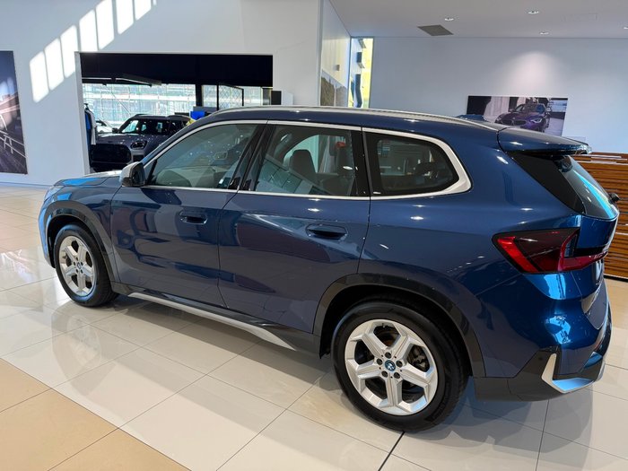 2023 BMW iX1 eDrive20 xLine