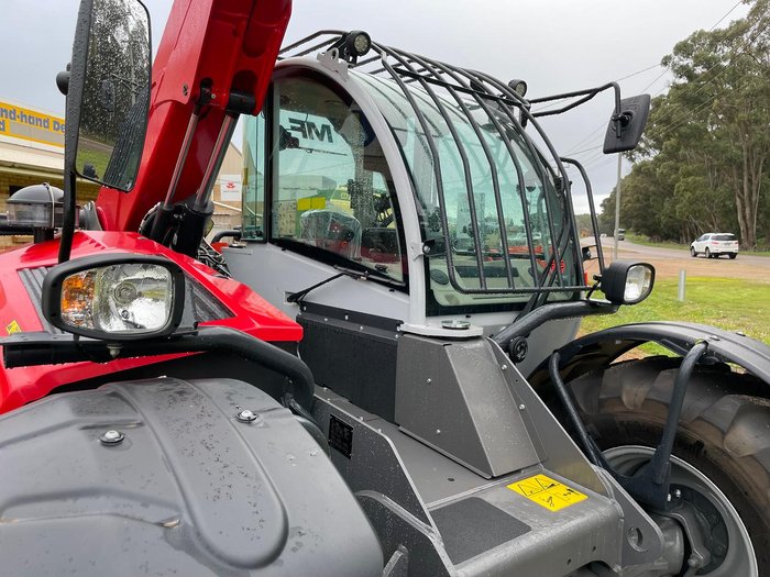 2026 MF Th 7038 Telehandler