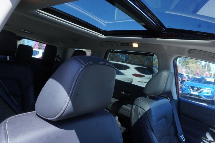 2023 Nissan Pathfinder Ti-L