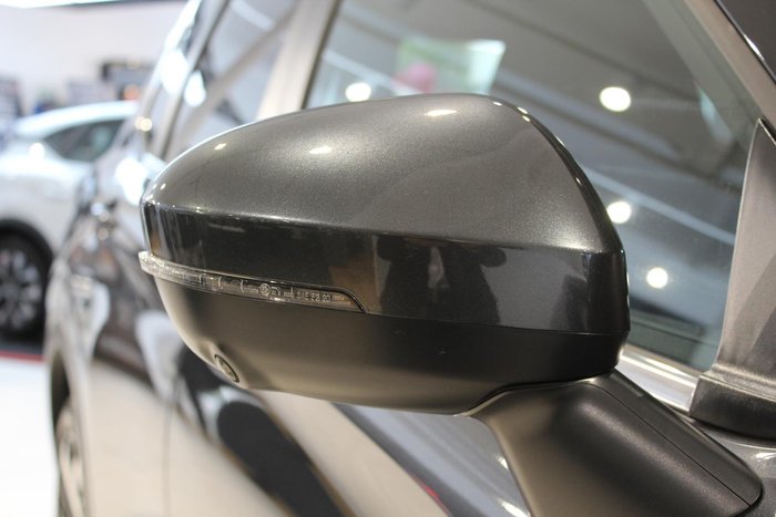 2025 Mitsubishi Outlander LS