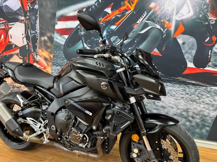 2019 Yamaha MT-10A Black