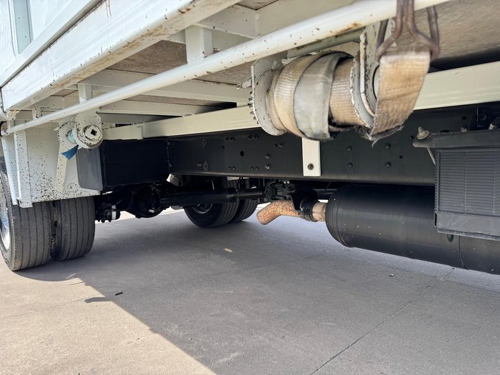 2015 Fuso Fighter 1424 WHITE