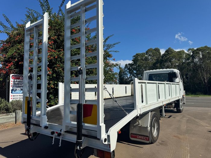 2015 Fuso Fighter 1424 WHITE