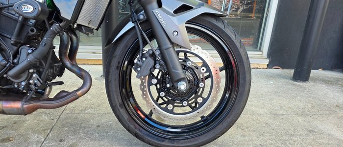 2024 Kawasaki Z400 GREY