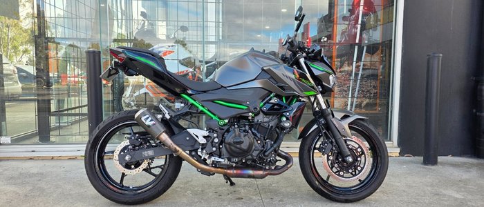 2024 Kawasaki Z400 GREY