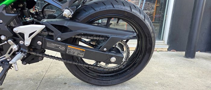 2024 Kawasaki Z400 GREY