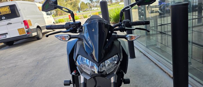 2024 Kawasaki Z400 GREY