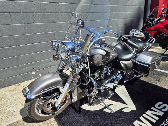 2016 Harley-Davidson Road King 1690 (FLHR) Touring Silver