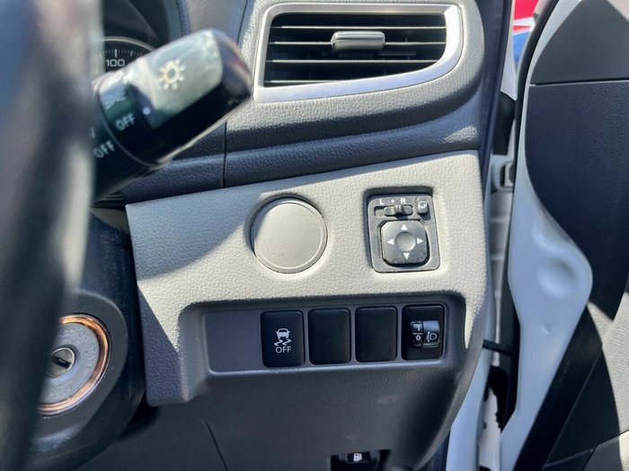 2016 Mitsubishi Triton GLS