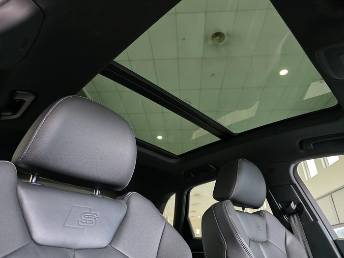 2020 Audi Q3 40 TFSI S line