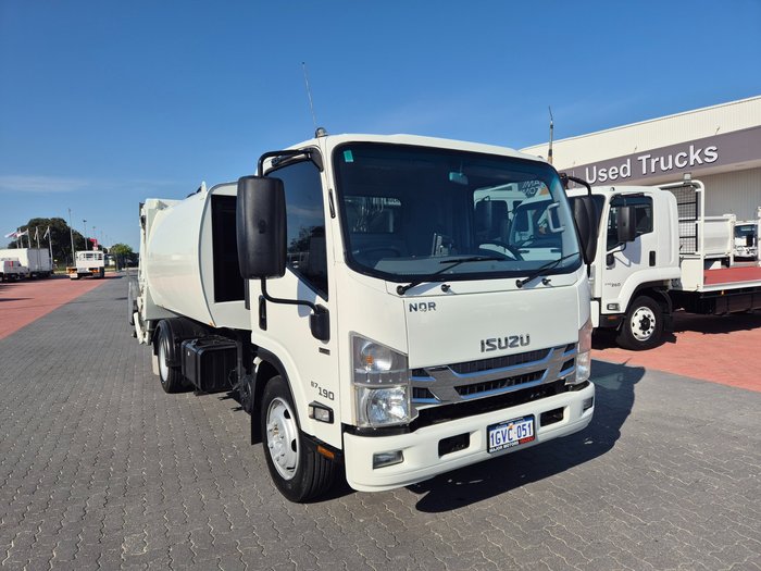2019 Isuzu Trucks NQR 87/80-190 AMT Rear Loader Compactor