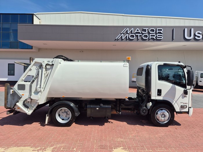 2019 Isuzu Trucks NQR 87/80-190 AMT Rear Loader Compactor